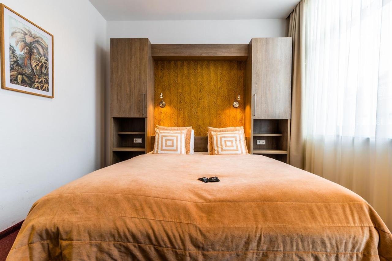 Hotel Bru Bruinisse Luaran gambar